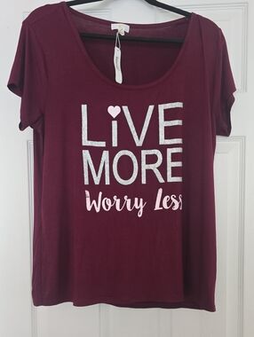 Charming Charlie Burgundy Scoop Neck 'Live More Worry Less' Tee
